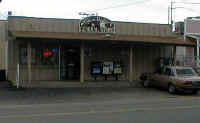 GeneralStore285_south.jpg (29204 bytes)